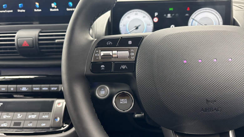 Hyundai INSTER 85kW 02 49kWh 5dr Auto Electric Hatchback